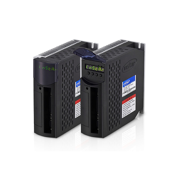 SDA028-MF20-XXX 伺服驅(qū)動器